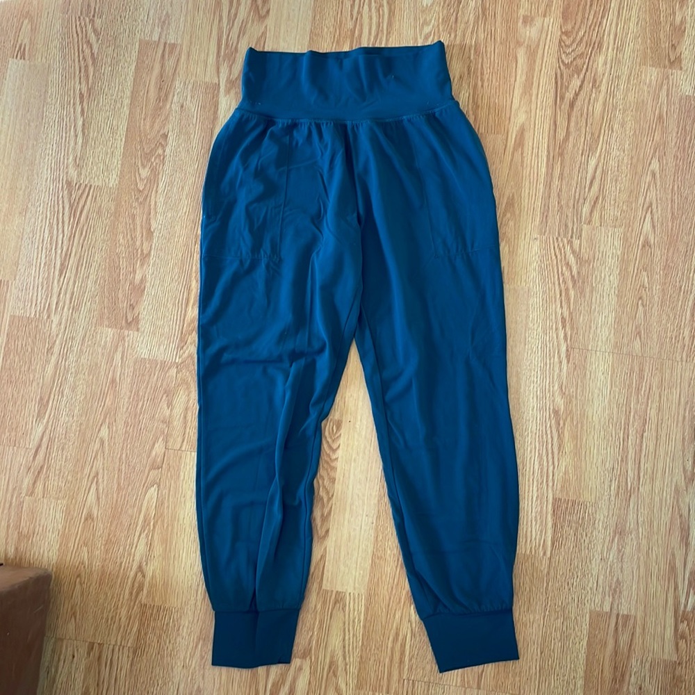 Athletea Salutation Joggers